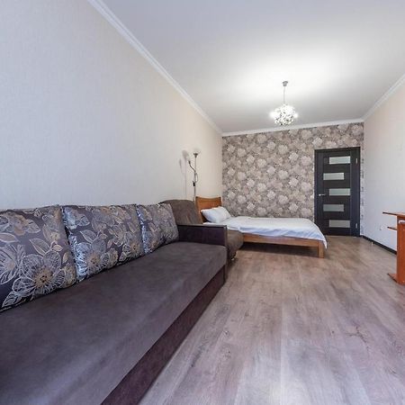 Flatrent Drahomanova 2A Διαμέρισμα Κίεβο Εξωτερικό φωτογραφία