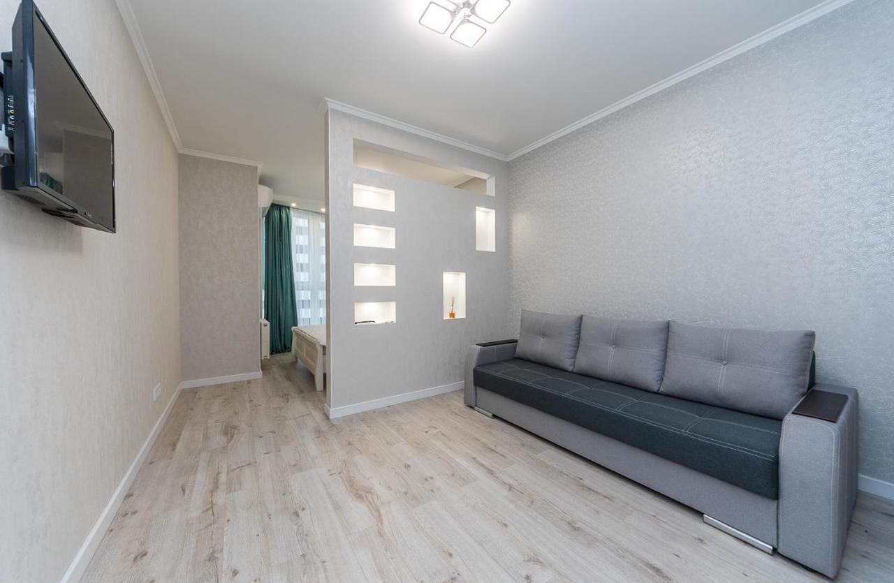Flatrent Drahomanova 2A Διαμέρισμα Κίεβο Εξωτερικό φωτογραφία