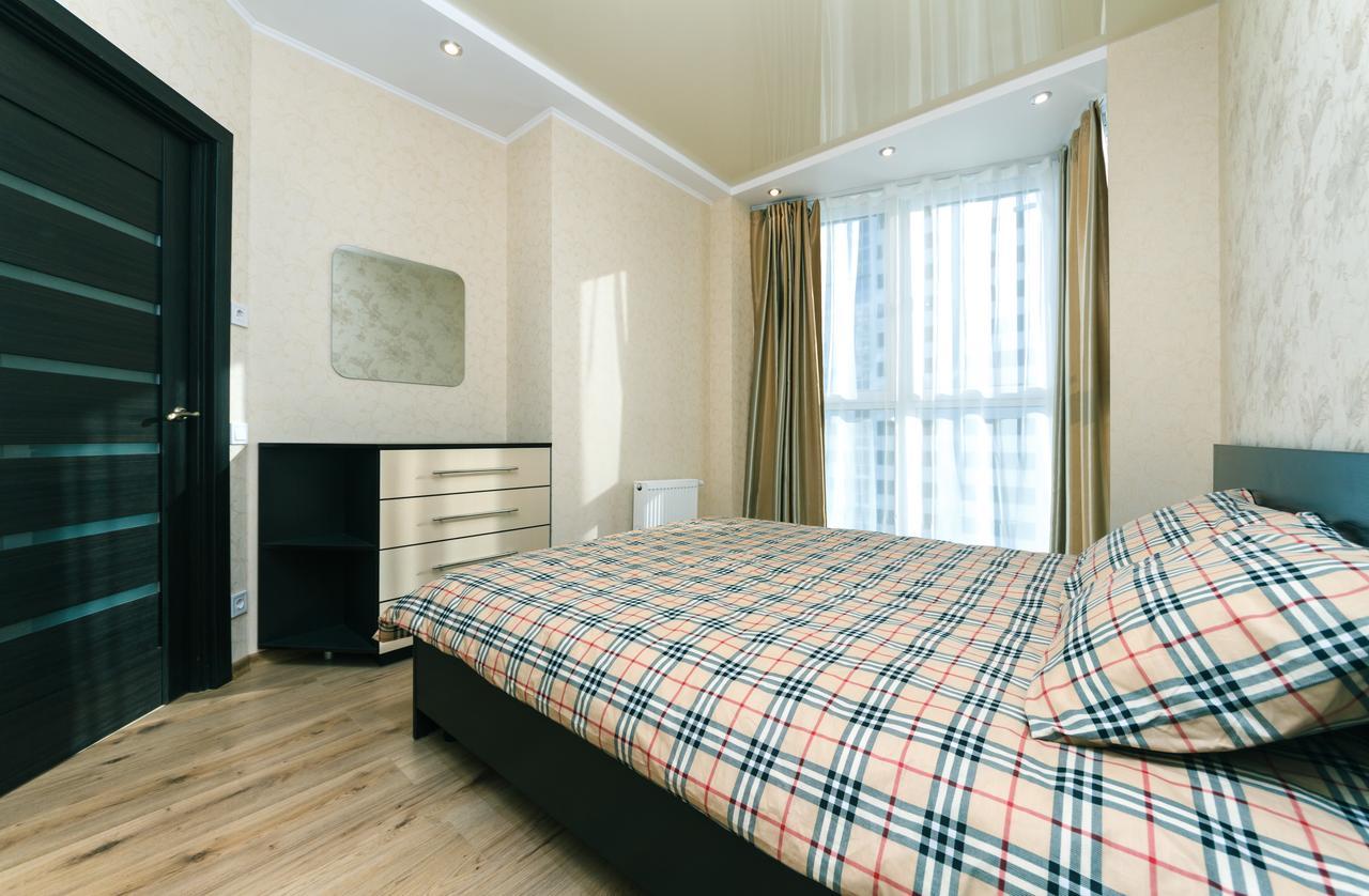 Flatrent Drahomanova 2A Διαμέρισμα Κίεβο Εξωτερικό φωτογραφία