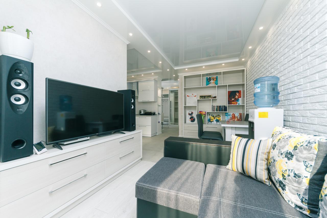 Flatrent Drahomanova 2A Διαμέρισμα Κίεβο Εξωτερικό φωτογραφία